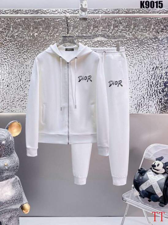 Picture of Dior Sweater Suits _SKUDiorM-5XL20tr14638734